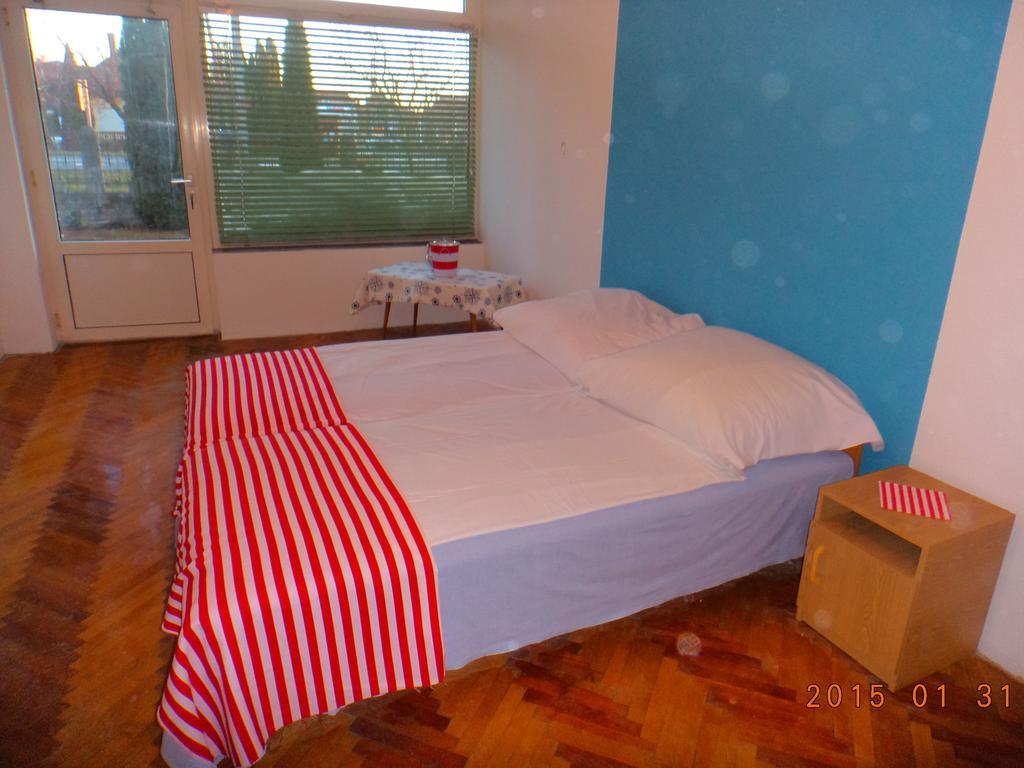 Boathouse Balatonlelle With Sauna Quarto foto